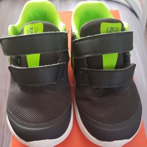 Nike Toddler Star Runner 2